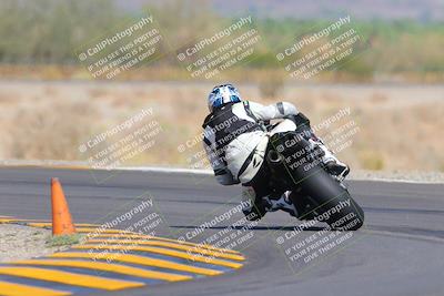 media/Oct-09-2022-SoCal Trackdays (Sun) [[95640aeeb6]]/Turn 14 Backside (1125am)/